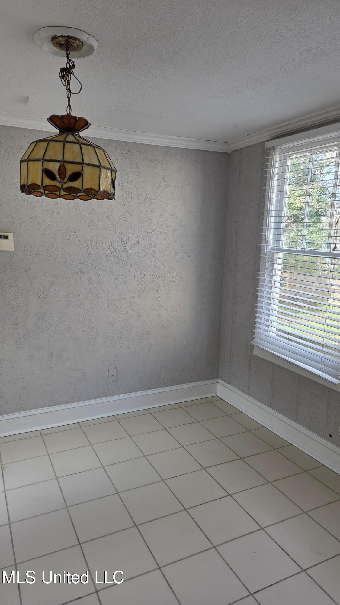 1039 Monroe Street Jackson, MS 39202 - Photo 28 of 49 MORNING ROOM