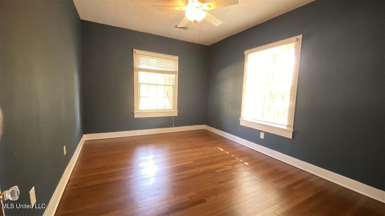 1039 Monroe Street Jackson, MS 39202 - Photo 40 of 49 BEDROOM 2
