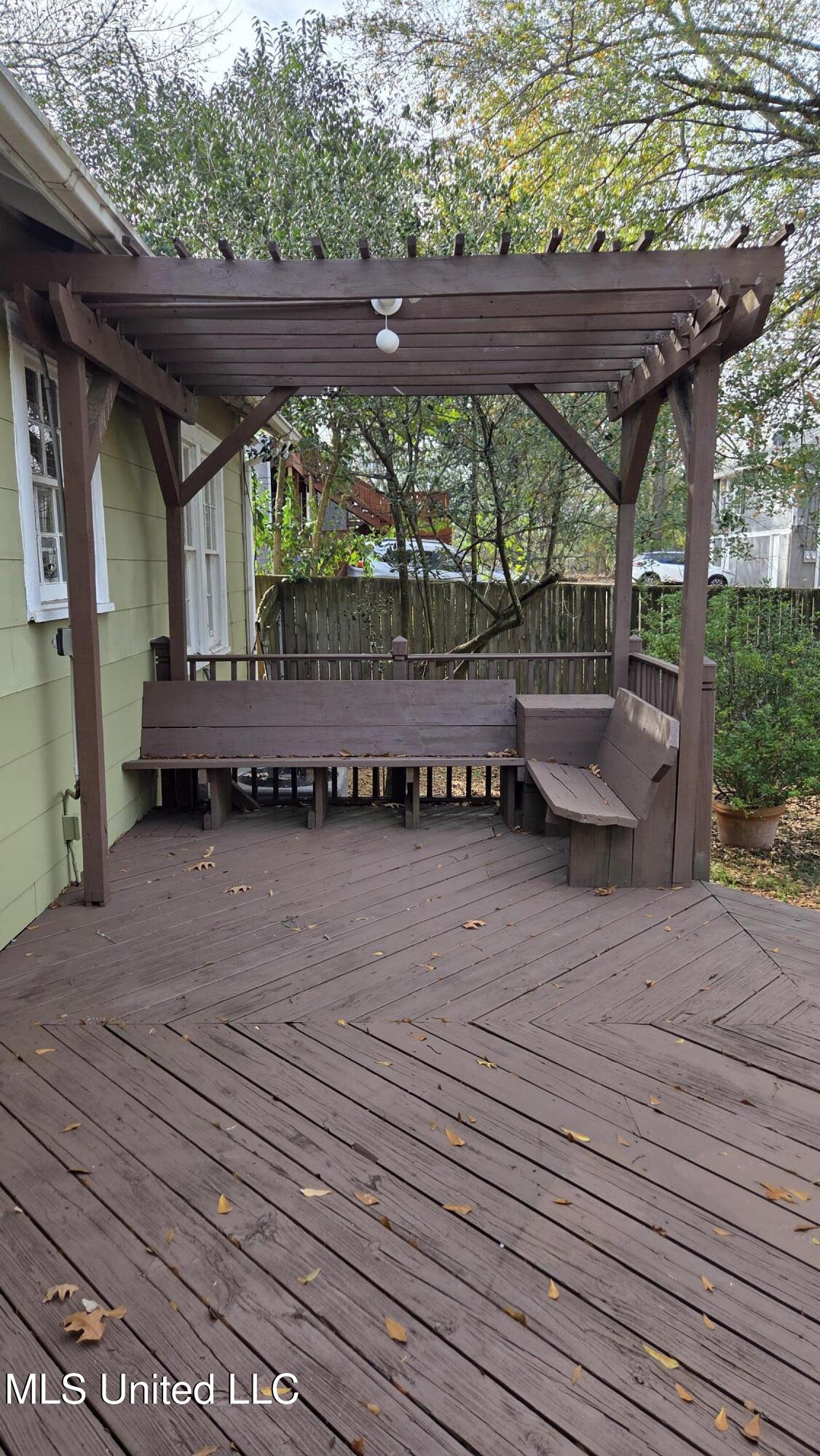 1039 Monroe Street Jackson, MS 39202 - Photo 5 of 49 DECK