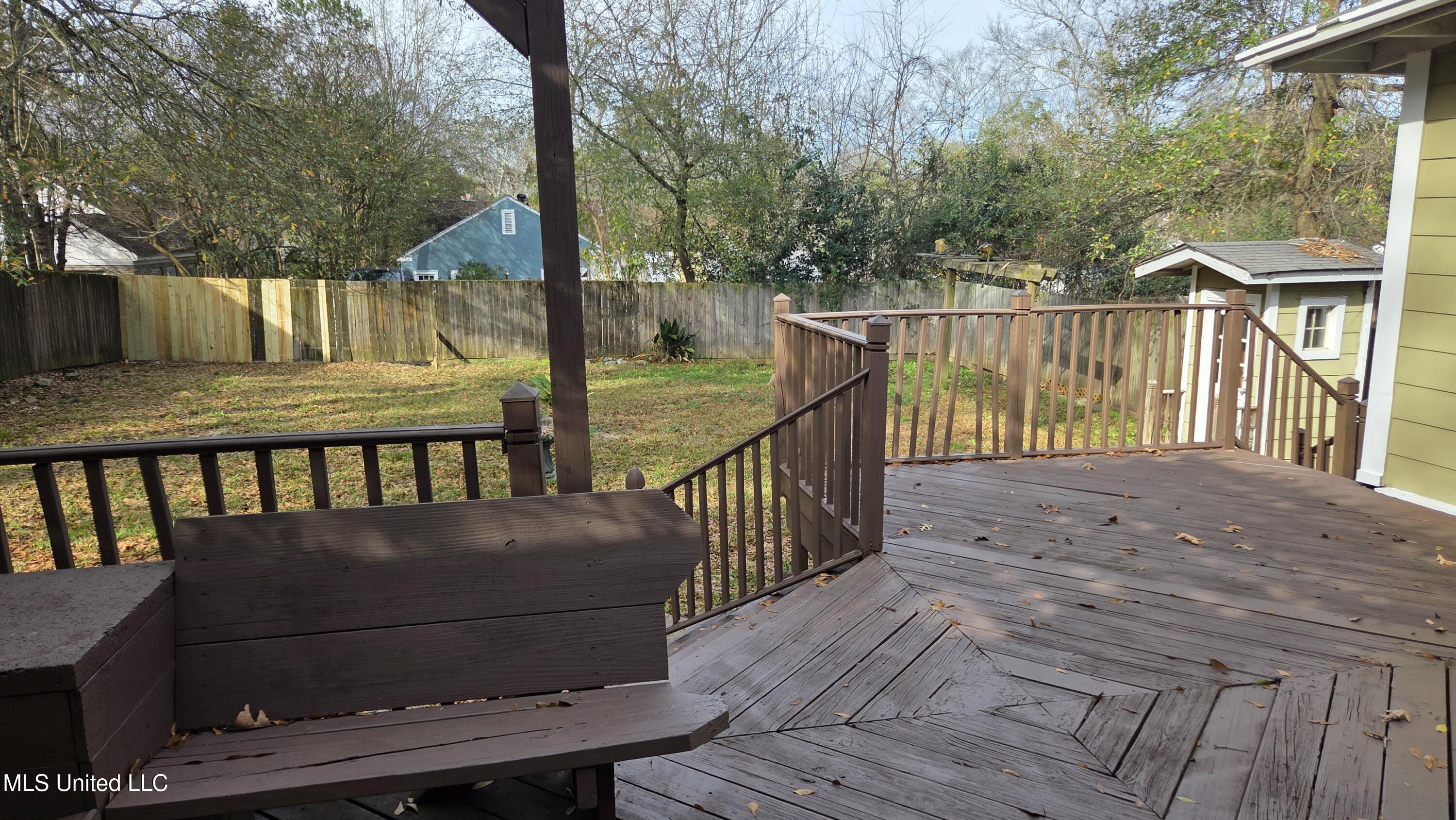 1039 Monroe Street Jackson, MS 39202 - Photo 8 of 49 BACK