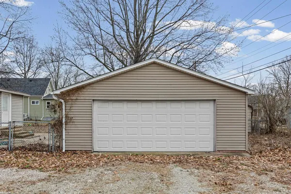 $155,000 | 711 Crockett Street, Covington, IN 47932