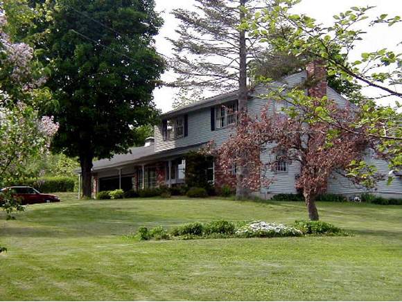 6 Gay Farm Road New London, NH 03257 - Photo 1 of 1