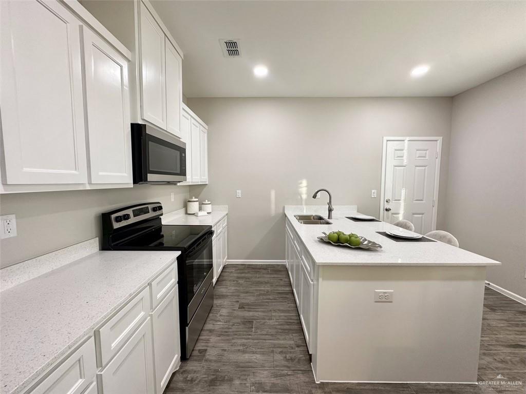7807 North 58th Street, Unit 4 Mission, TX 78573 - Photo 4 of 9