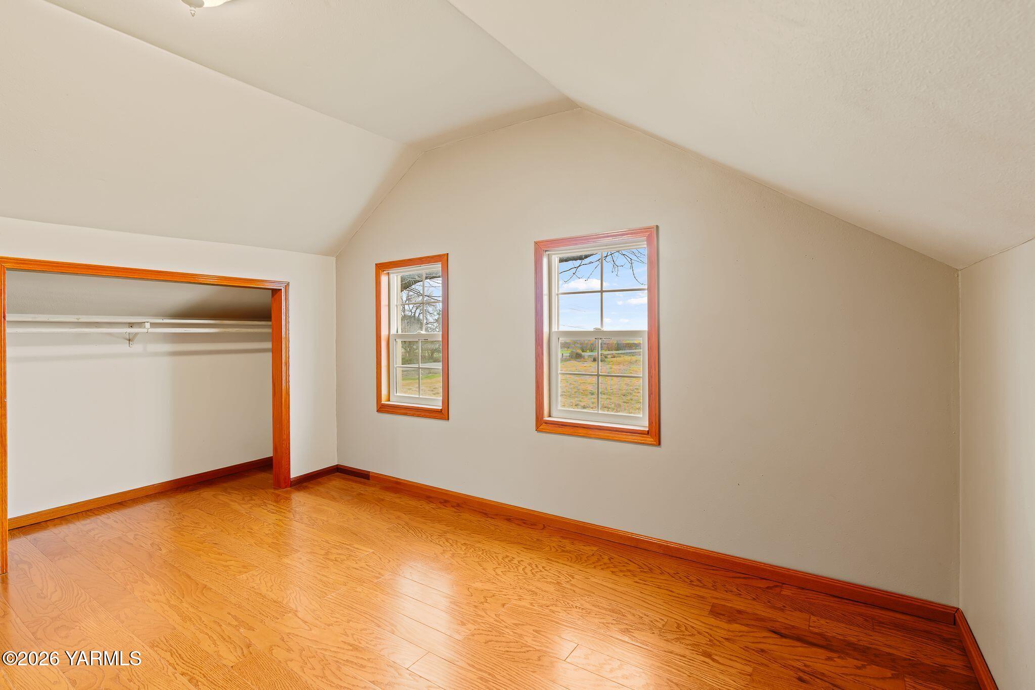 2600 Midvale Road Mabton, WA 98935 - Photo 20 of 38 7703 Ahtanum Rd-21
