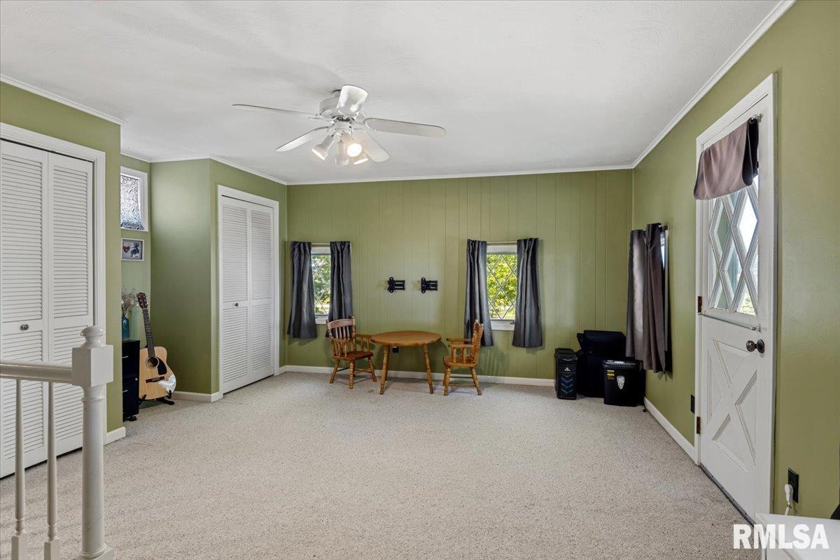 2201 Strawn Crossing Road Jacksonville, IL 62650 - Photo 34 of 64