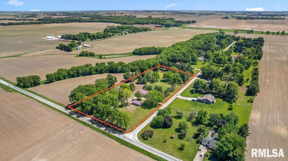 2201 Strawn Crossing Road Jacksonville, IL 62650 - Photo 49 of 64
