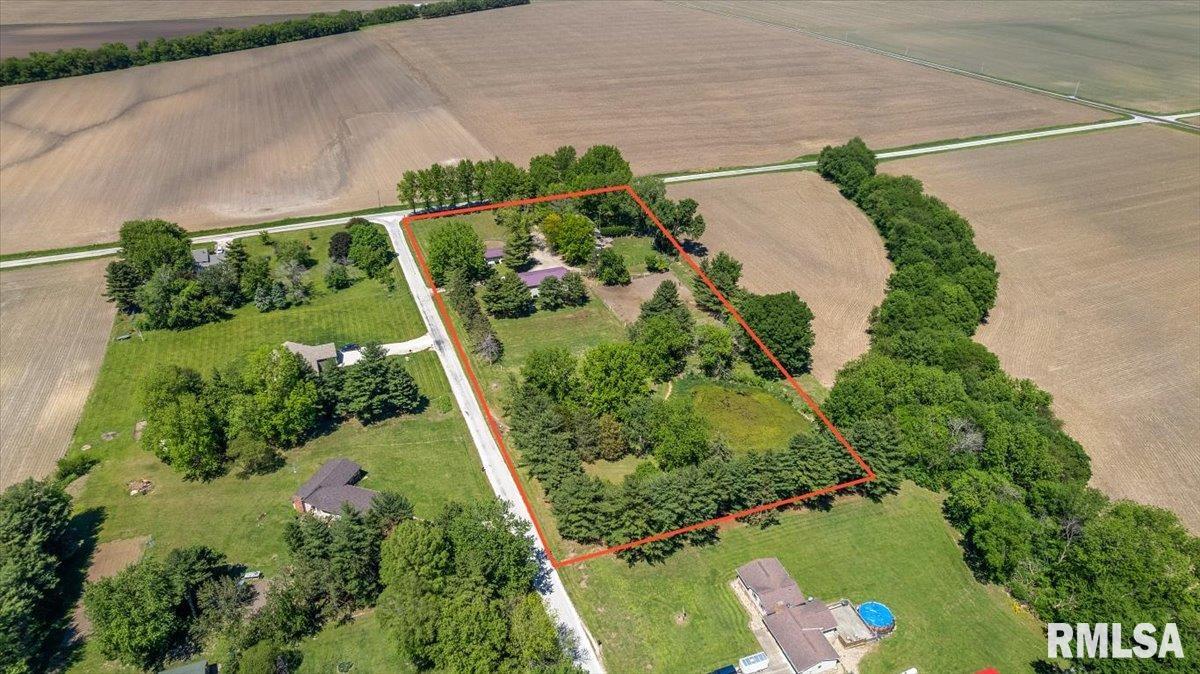 2201 Strawn Crossing Road Jacksonville, IL 62650 - Photo 52 of 64