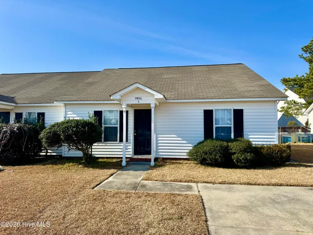 $1,350 | 3900 Palmer Drive, Unit B, Greenville, NC 27834