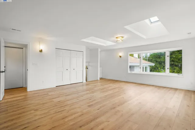 $1,198,000 | 35 San Joaquin Place, Novato, CA 94947