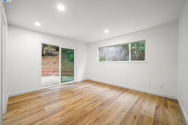 $1,198,000 | 35 San Joaquin Place, Novato, CA 94947