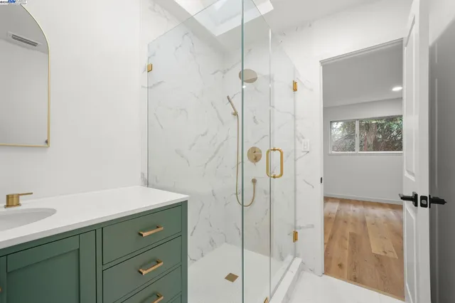 $1,198,000 | 35 San Joaquin Place, Novato, CA 94947