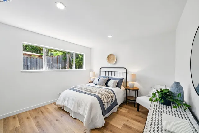 $1,198,000 | 35 San Joaquin Place, Novato, CA 94947