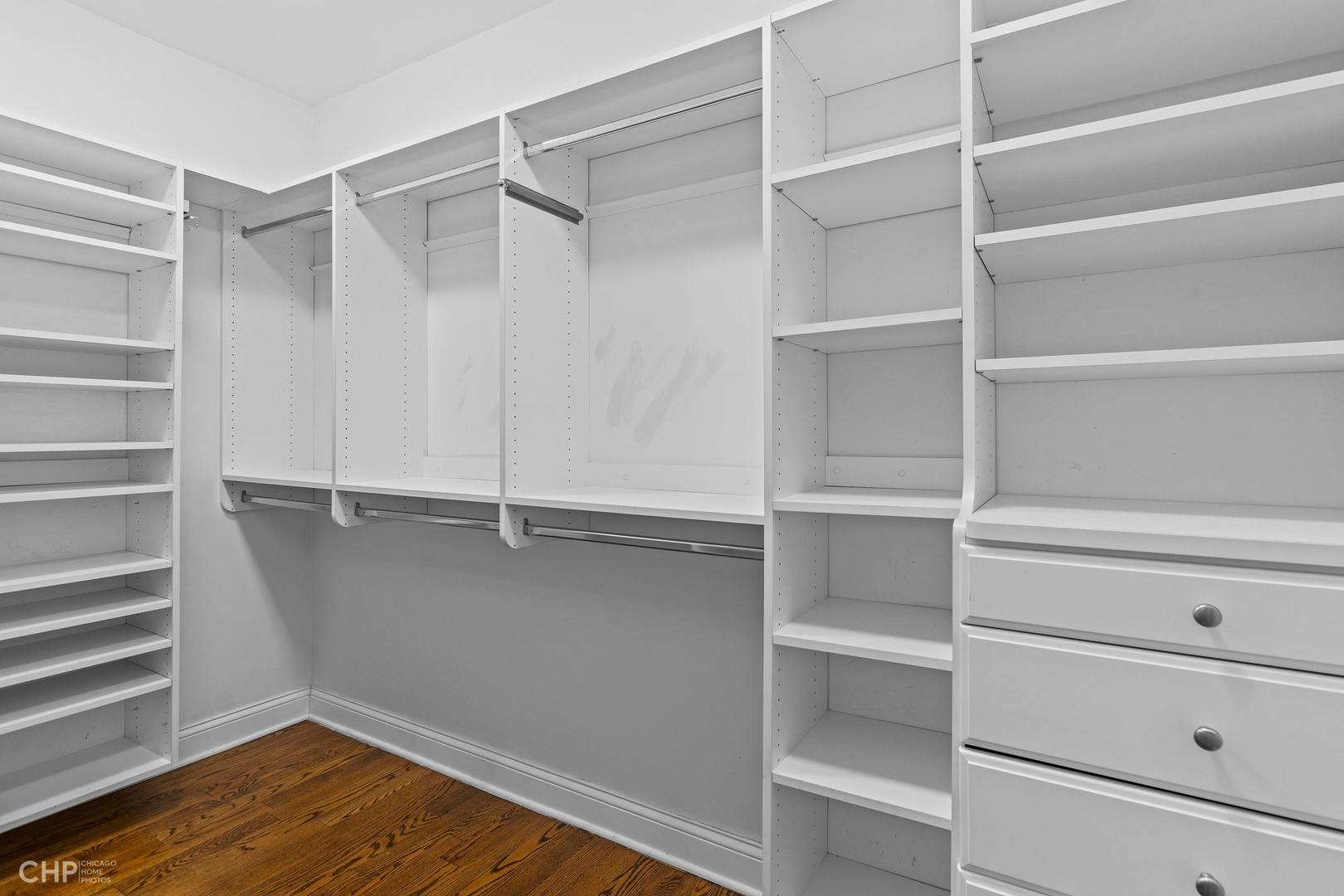 1049 West Monroe Street, Unit 1 Chicago, IL 60607 - Photo 12 of 22 a view of an empty walk in closet