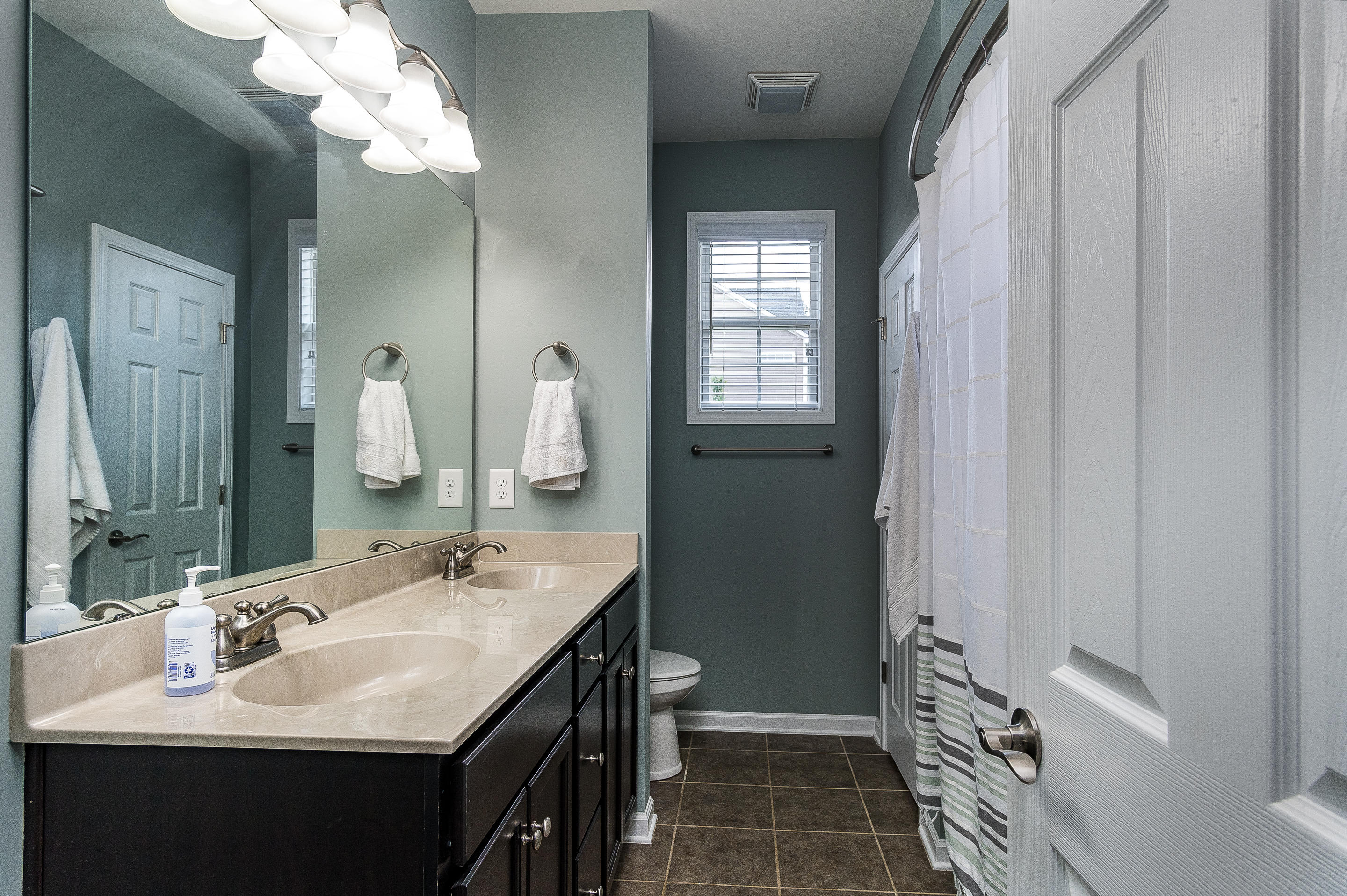 901 Hackney Road Johnson City, TN 37615 - Photo 24 of 42 interior-25