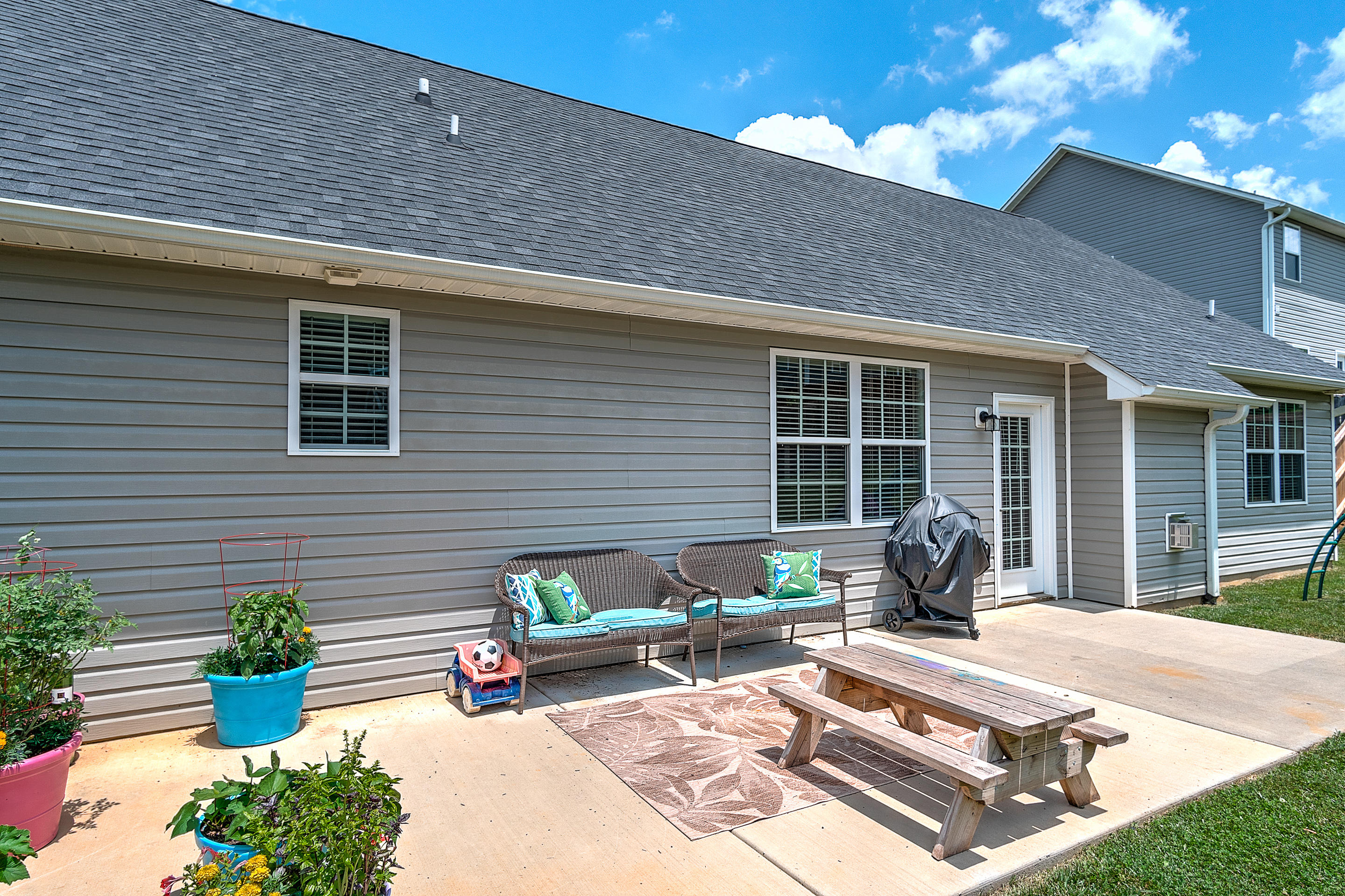 901 Hackney Road Johnson City, TN 37615 - Photo 38 of 42 exterior-14