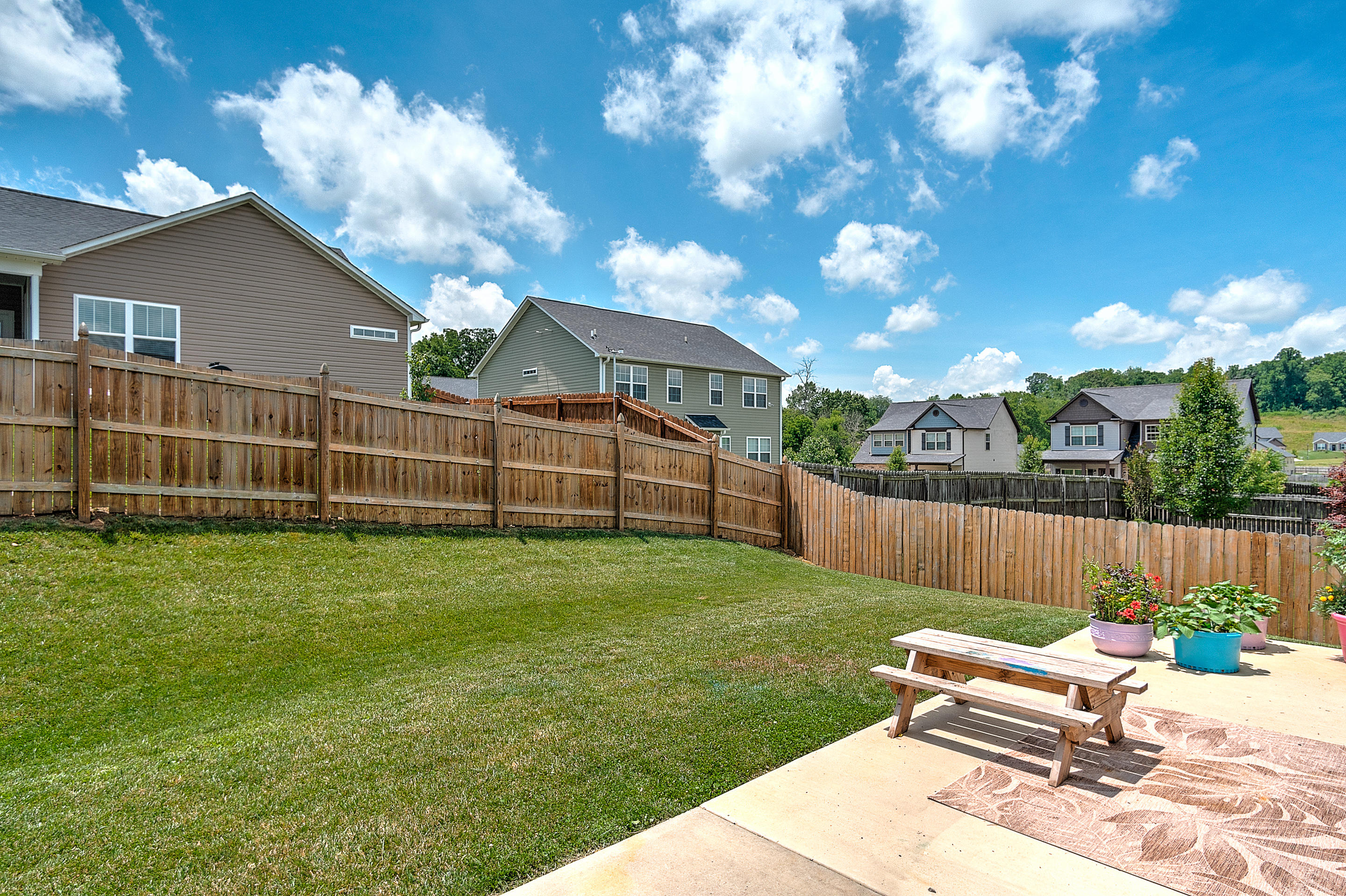 901 Hackney Road Johnson City, TN 37615 - Photo 40 of 42 exterior-16