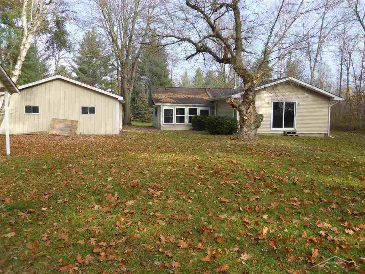 5200 East Bevens Road Deford, MI 48729 - Photo 29 of 34 31307785-28.JPG