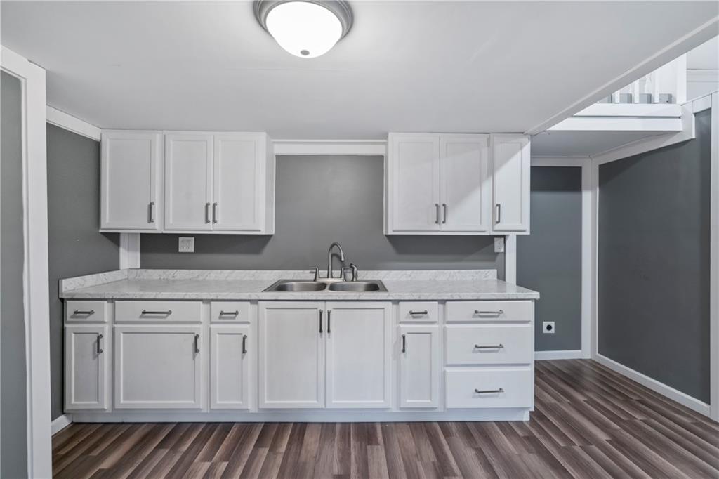 150 William Penn Trail Chalk Hill, PA 15421 - Photo 12 of 33