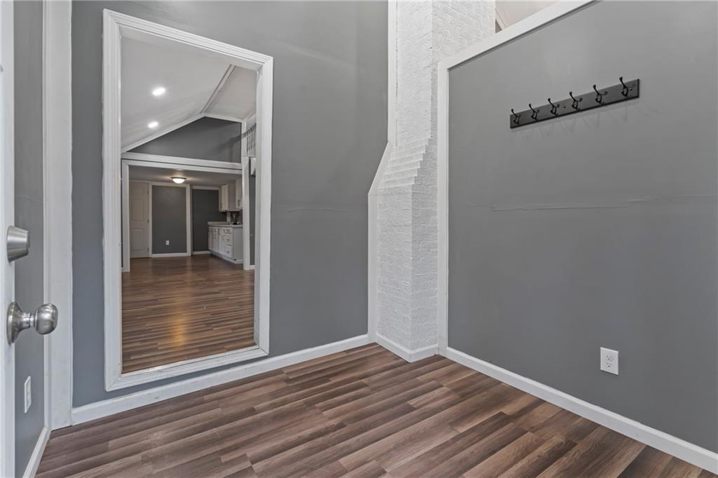 150 William Penn Trail Chalk Hill, PA 15421 - Photo 2 of 33