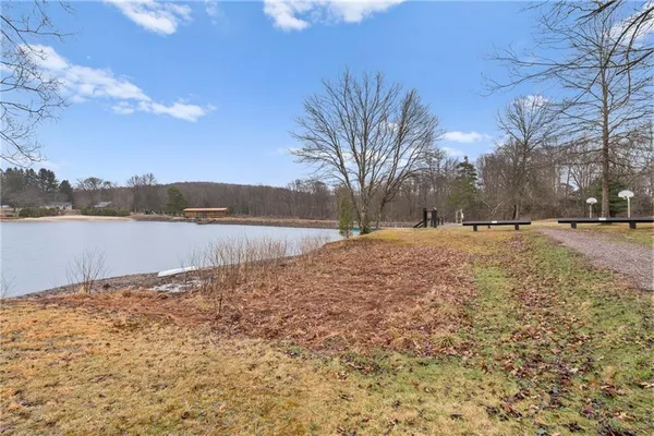 $132,500 | 150 William Penn Trail, Chalk Hill, PA 15421