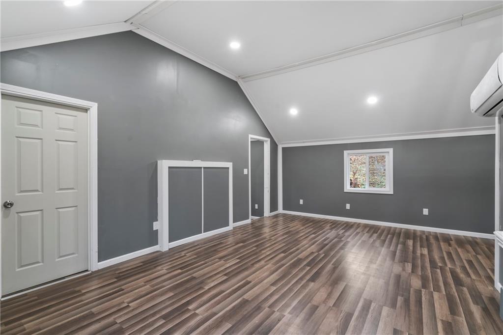 150 William Penn Trail Chalk Hill, PA 15421 - Photo 6 of 33