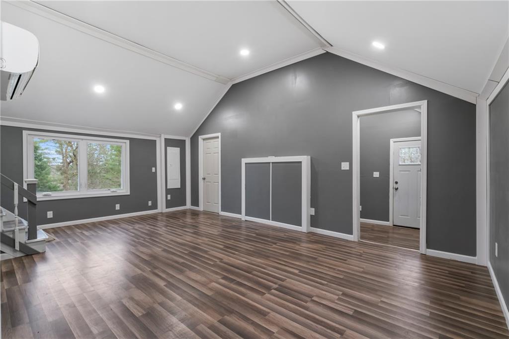 150 William Penn Trail Chalk Hill, PA 15421 - Photo 7 of 33