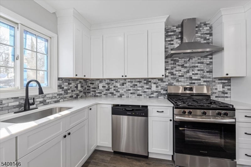 2290 Concord Road Scotch Plains, NJ 07076 - Photo 3 of 11