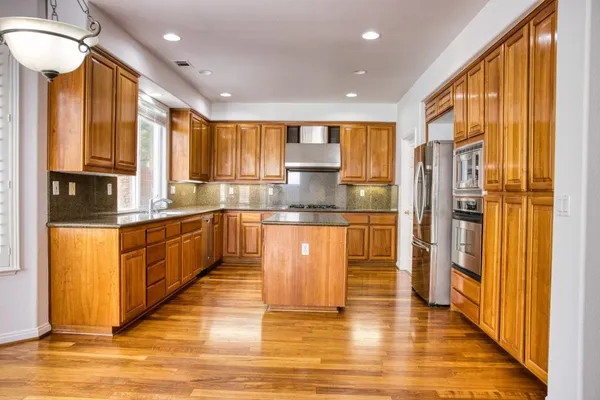 $950,000 | 1030 Eastlake Circle, Tracy, CA 95304