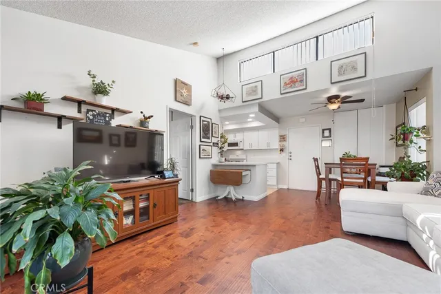 $365,000 | 4760 Lakeview Avenue, Yorba Linda, CA 92886