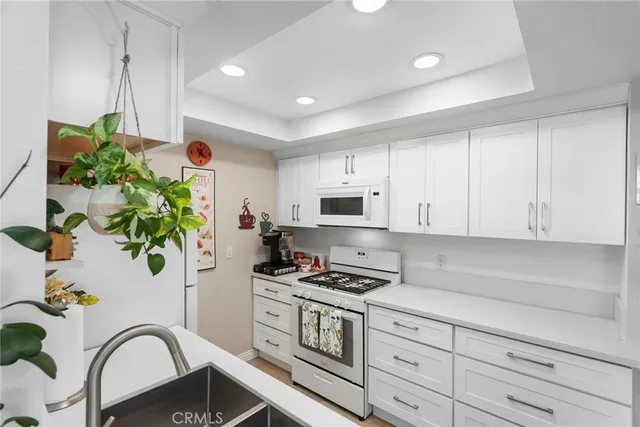 $365,000 | 4760 Lakeview Avenue, Yorba Linda, CA 92886