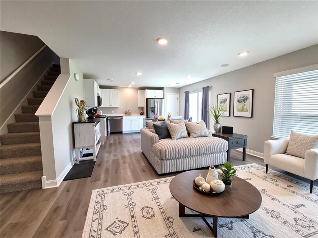 13637 Ringneck Way Rogers, MN 55374 - Photo 2 of 9