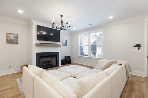 $715,000 | 843 Braidwood Lane, Franklin, TN 37064