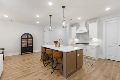 $715,000 | 843 Braidwood Lane, Franklin, TN 37064