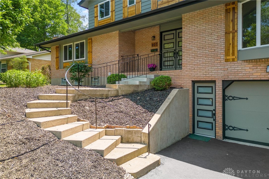 907 Cascade Drive Riverside, OH 45431 - Photo 11 of 68 Gallery Image 11