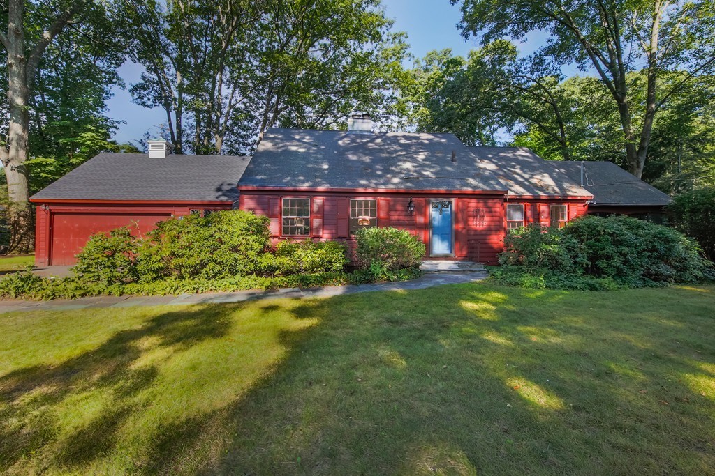 44 Fox Run Road Hamilton, MA 01982 - Photo 1 of 25