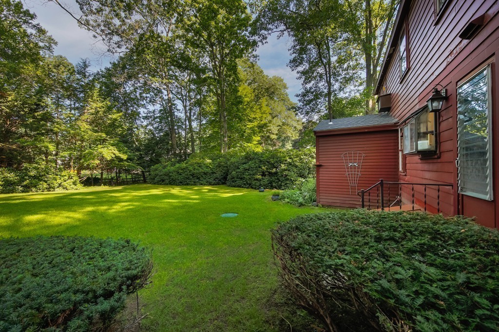 44 Fox Run Road Hamilton, MA 01982 - Photo 24 of 25