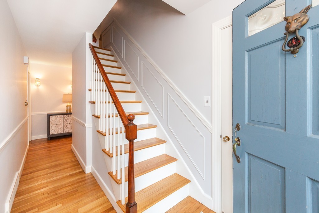 44 Fox Run Road Hamilton, MA 01982 - Photo 3 of 25