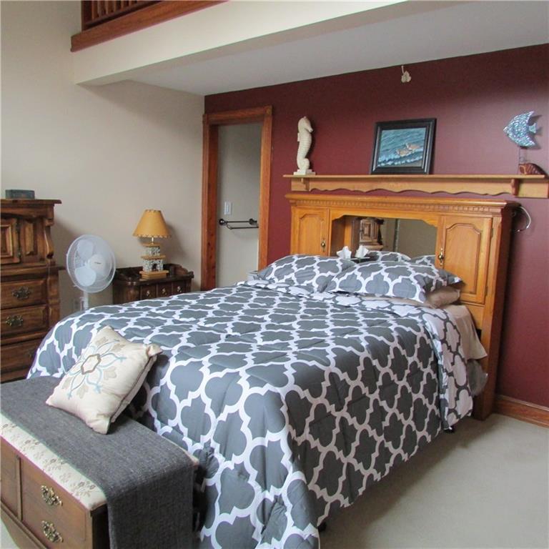 331 Wilson Road Clinton, PA 15026 - Photo 8 of 25 lst floor bedroom with full bath and walk in closet.