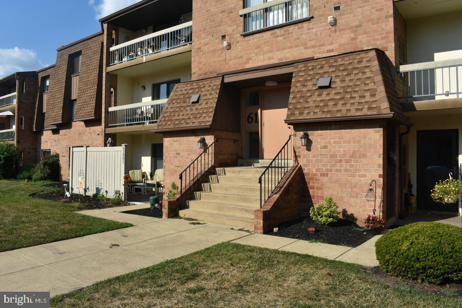 61103 Delaire Landing Road, Unit 103 Philadelphia, PA 19114 - Photo 5 of 32 Condo Front Entrance