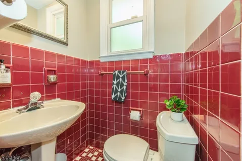 $650,000 | 318 Highland Avenue, Orange, NJ 07050