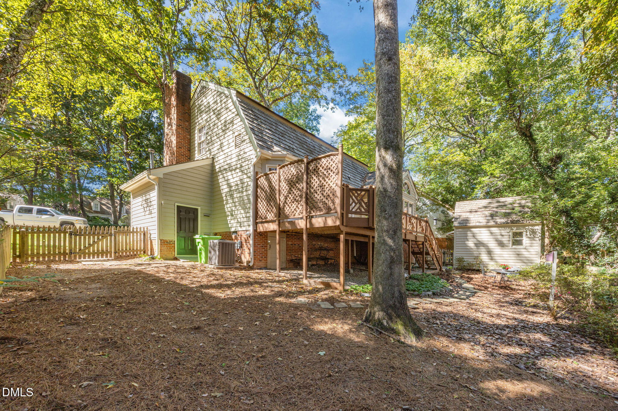 2204 Middlefield Court Raleigh, NC 27615 - Photo 32 of 37 13-web-or-mls-IMG_4513