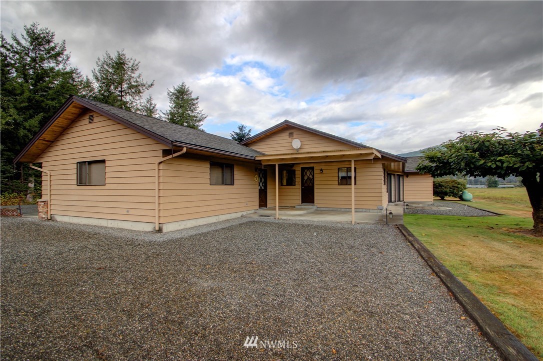 9311 Harrison Road Sedro-Woolley, WA 98284 - Photo 15 of 18 Gallery Image 15