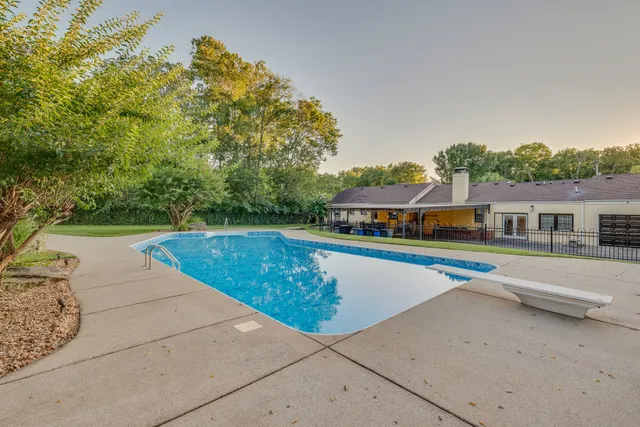 $5,750 | 4340 Courtland Drive, Nashville, TN 37204