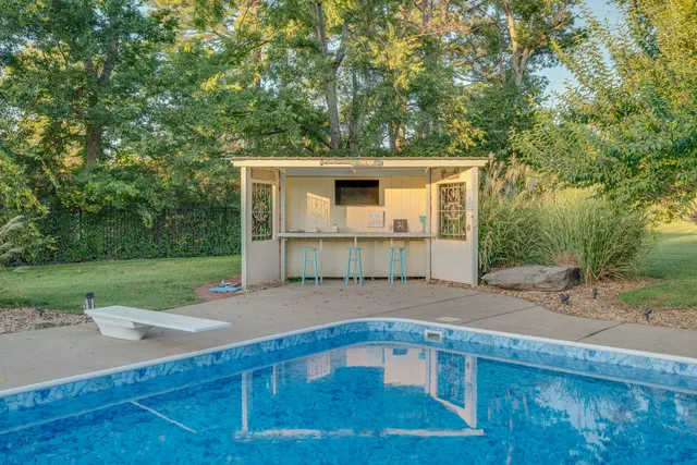 $5,750 | 4340 Courtland Drive, Nashville, TN 37204