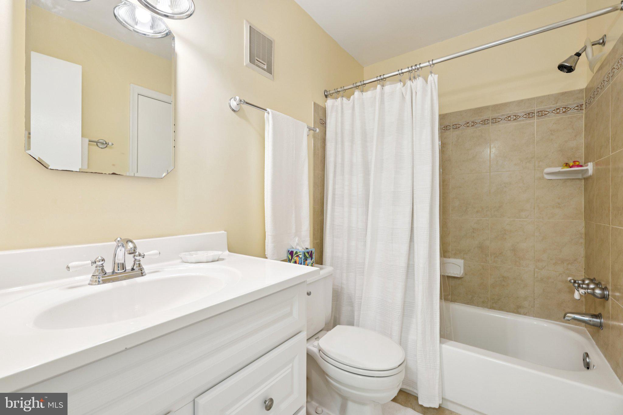 13 Pickering Court, Unit 1302 Germantown, MD 20874 - Photo 27 of 50
