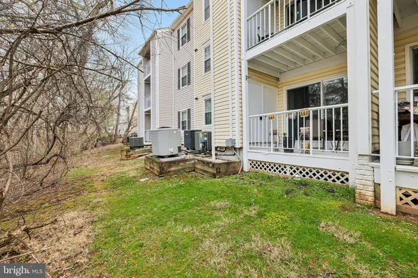 $219,000 | 13 Pickering Court, Unit 1302, Germantown, MD 20874