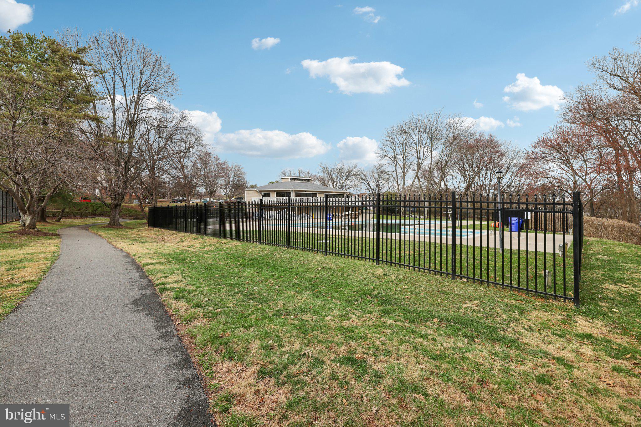 13 Pickering Court, Unit 1302 Germantown, MD 20874 - Photo 40 of 50
