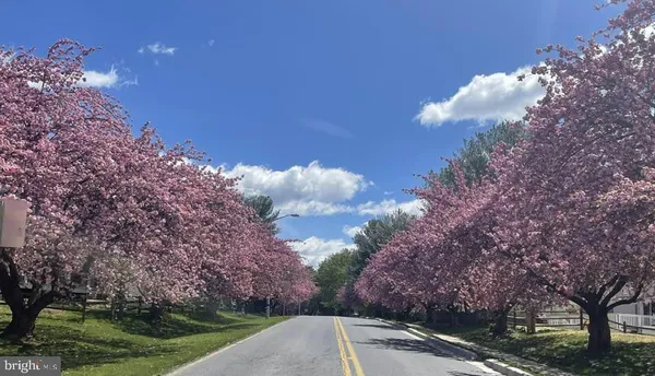 $219,000 | 13 Pickering Court, Unit 1302, Germantown, MD 20874