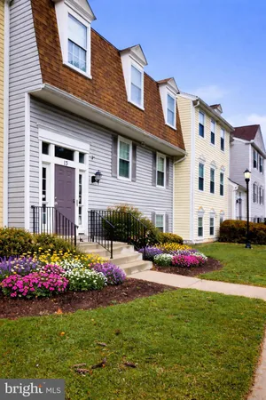 $219,000 | 13 Pickering Court, Unit 1302, Germantown, MD 20874