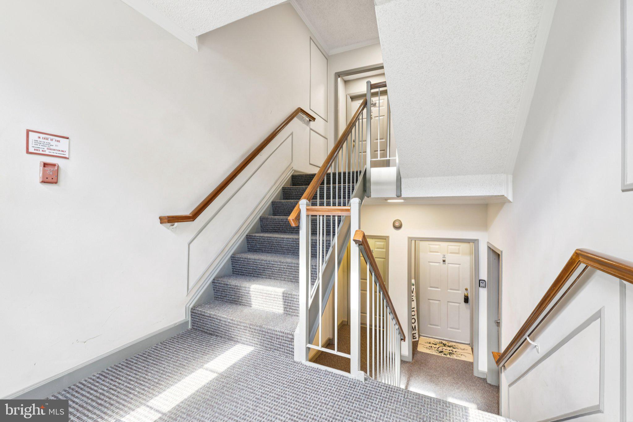 13 Pickering Court, Unit 1302 Germantown, MD 20874 - Photo 8 of 50 Well maintained building.